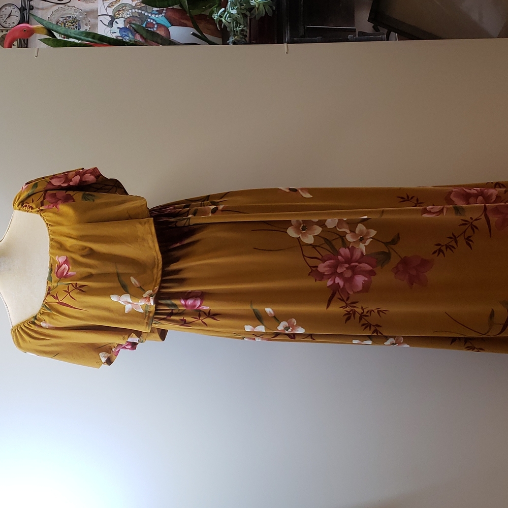 Size L Beeunig knit Maxi dress B30 - Picture 2 of 8
